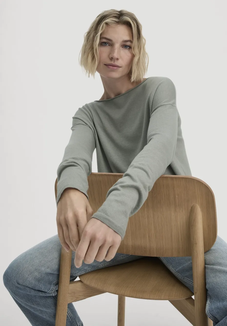 hessnatur Strick Pullover Oversize aus TENCEL™ Lyocell mit Bio-Baumwolle von steppengras Sale