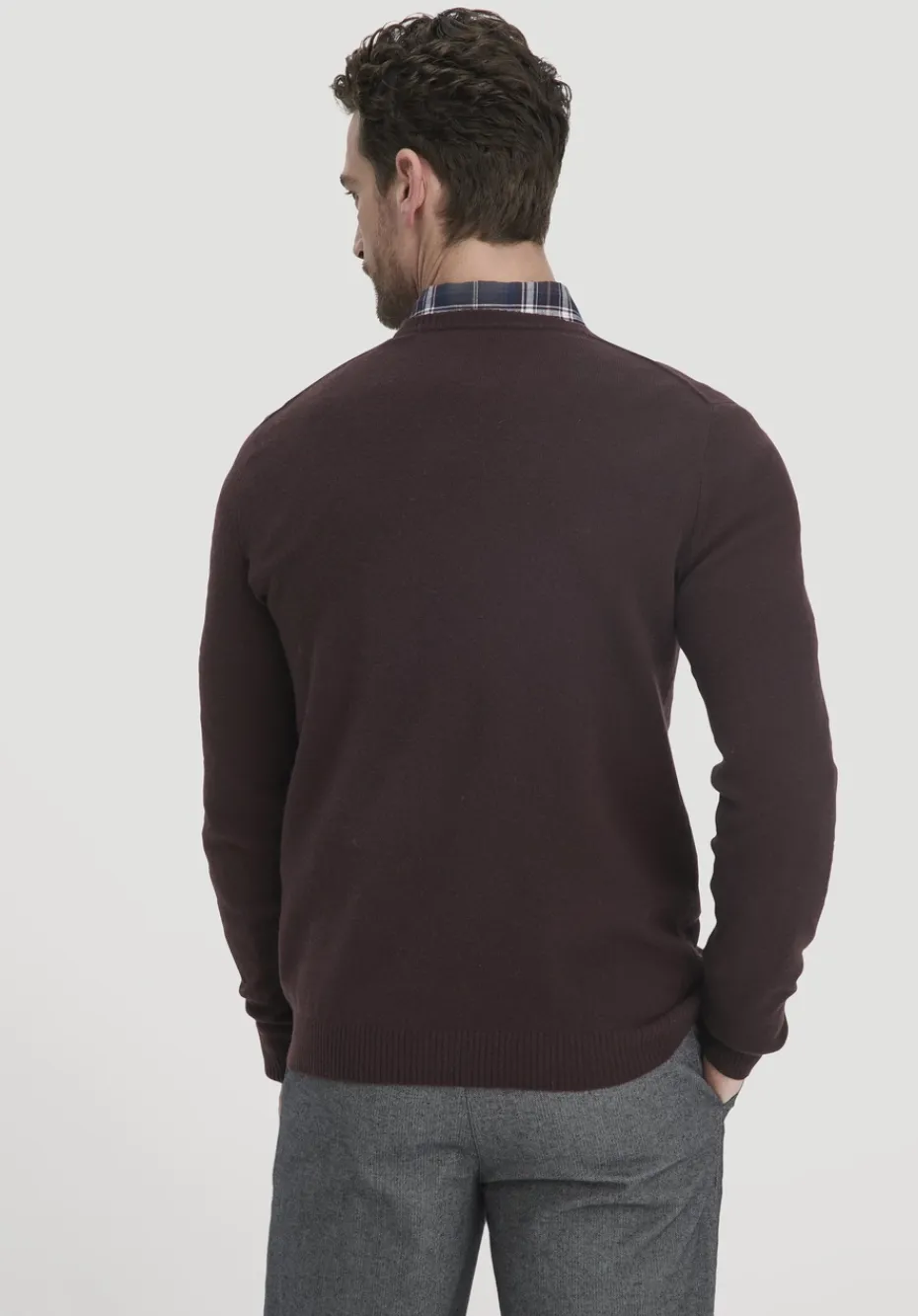 hessnatur Strick Pullover Regular aus Bio-Merinowolle mit Cashmere von schwarzbeere Clearance