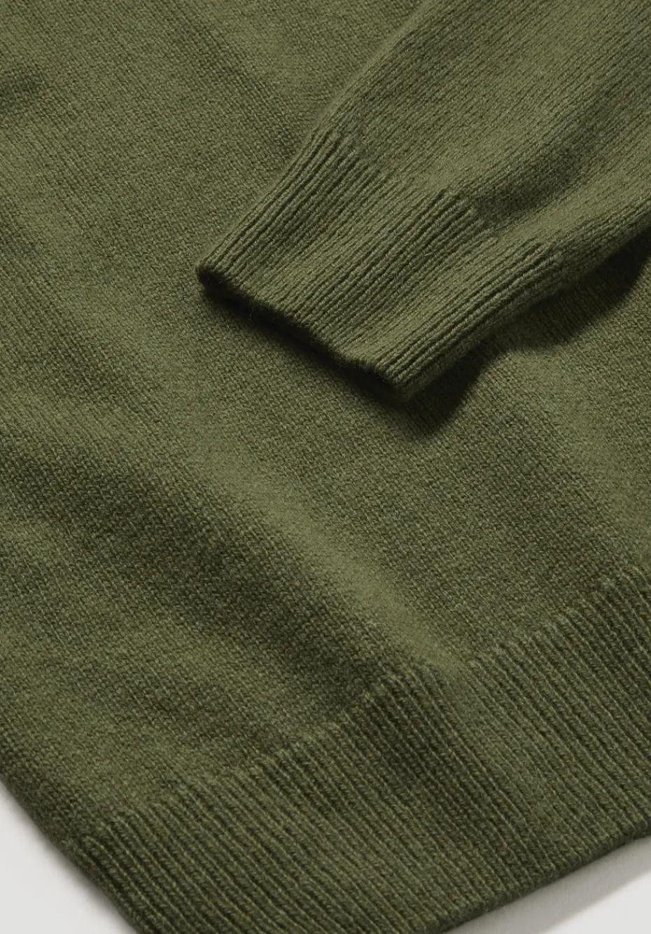hessnatur Strick Pullover Regular aus Bio-Merinowolle mit Bio-Baumwolle von seetang New