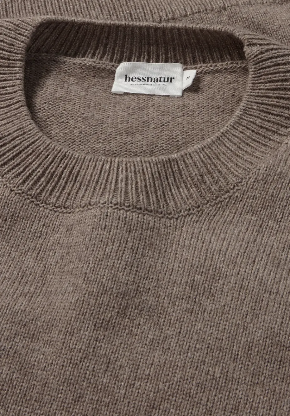 hessnatur Strick Pullover Regular aus Bio-Merinowolle mit Bio-Baumwolle von camel Best