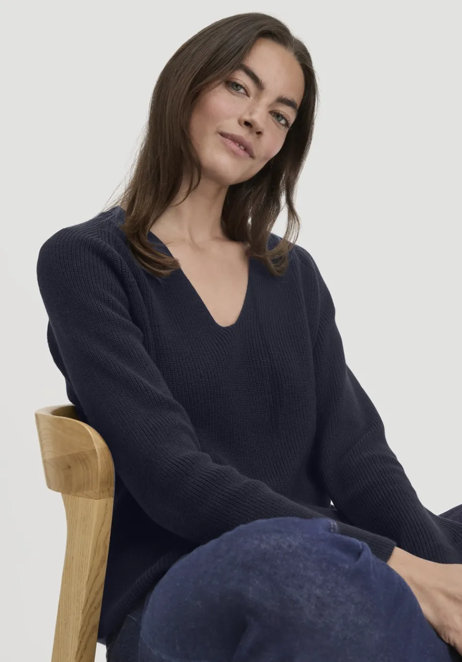 hessnatur Strick Pullover Regular aus reiner Bio-Baumwolle von marine Sale