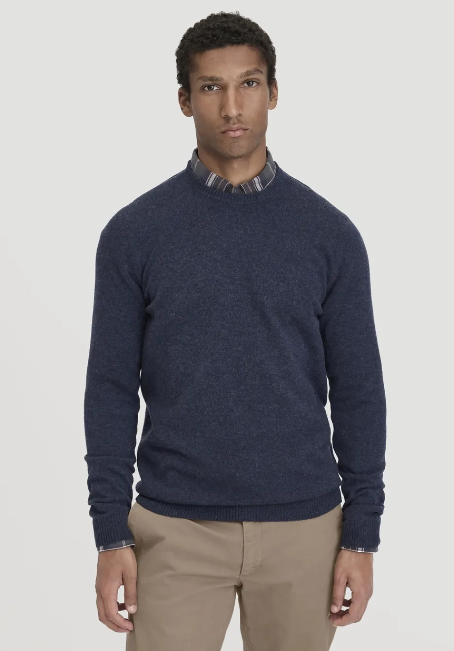 hessnatur Strick Pullover Regular aus Bio-Merinowolle mit Cashmere von dunkelblau Outlet