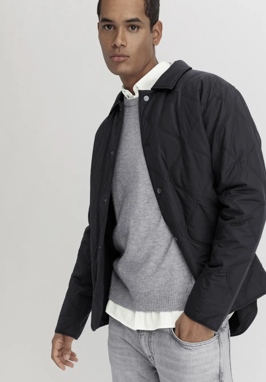 hessnatur Strick Pullover Regular BETTER RECYCLING aus reinem Cashmere von hellgrau Hot