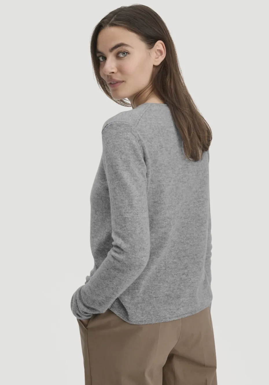 hessnatur Strick Pullover Regular BETTER RECYCLING aus reinem Cashmere von hellgrau Clearance