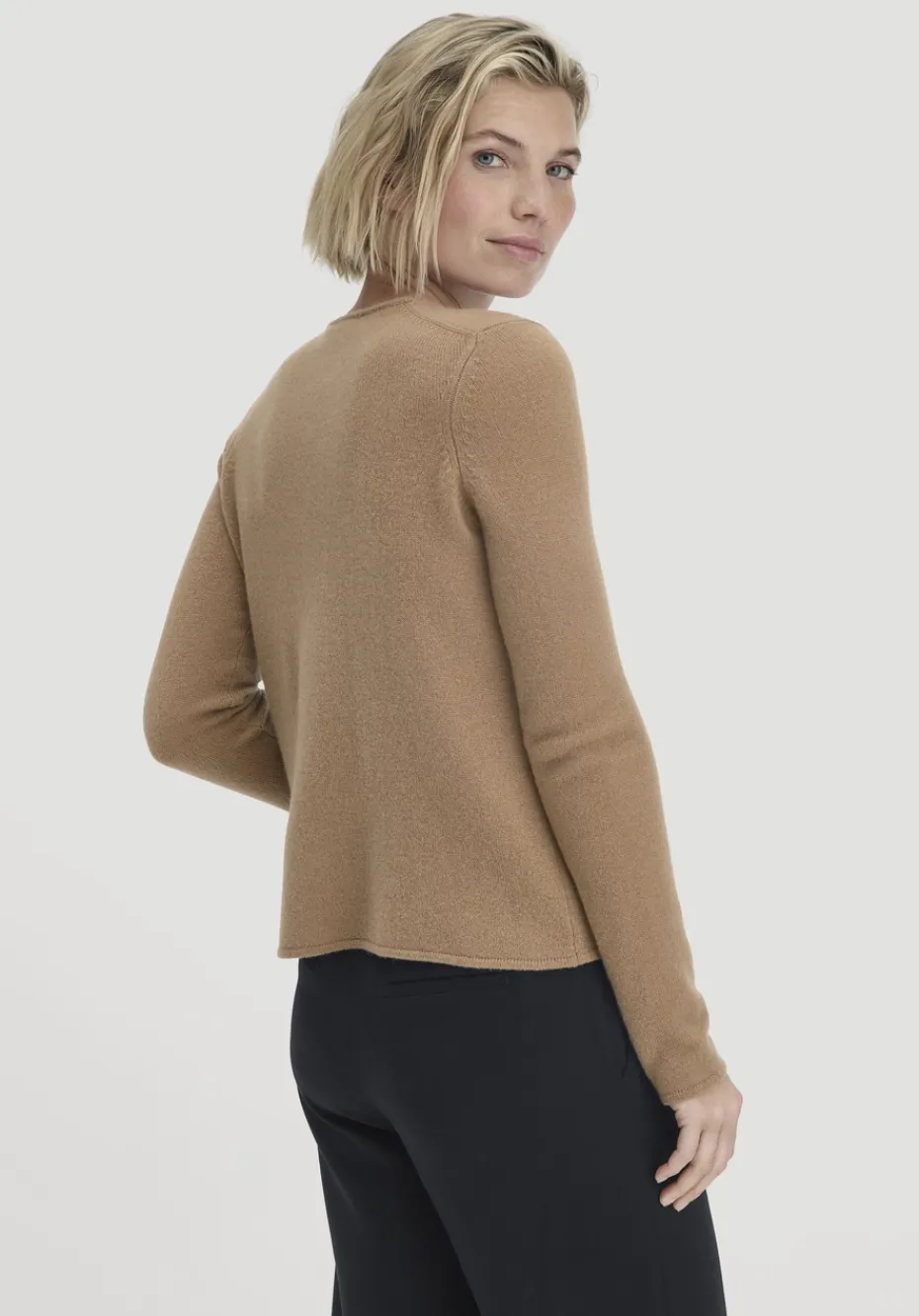 hessnatur Strick Pullover Regular BETTER RECYCLING aus reinem Cashmere von dunkles camel Hot