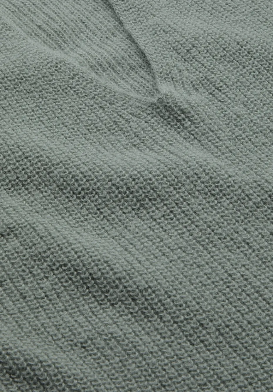 hessnatur Strick Pullover Relaxed aus reinem Alpaka von mattgrün