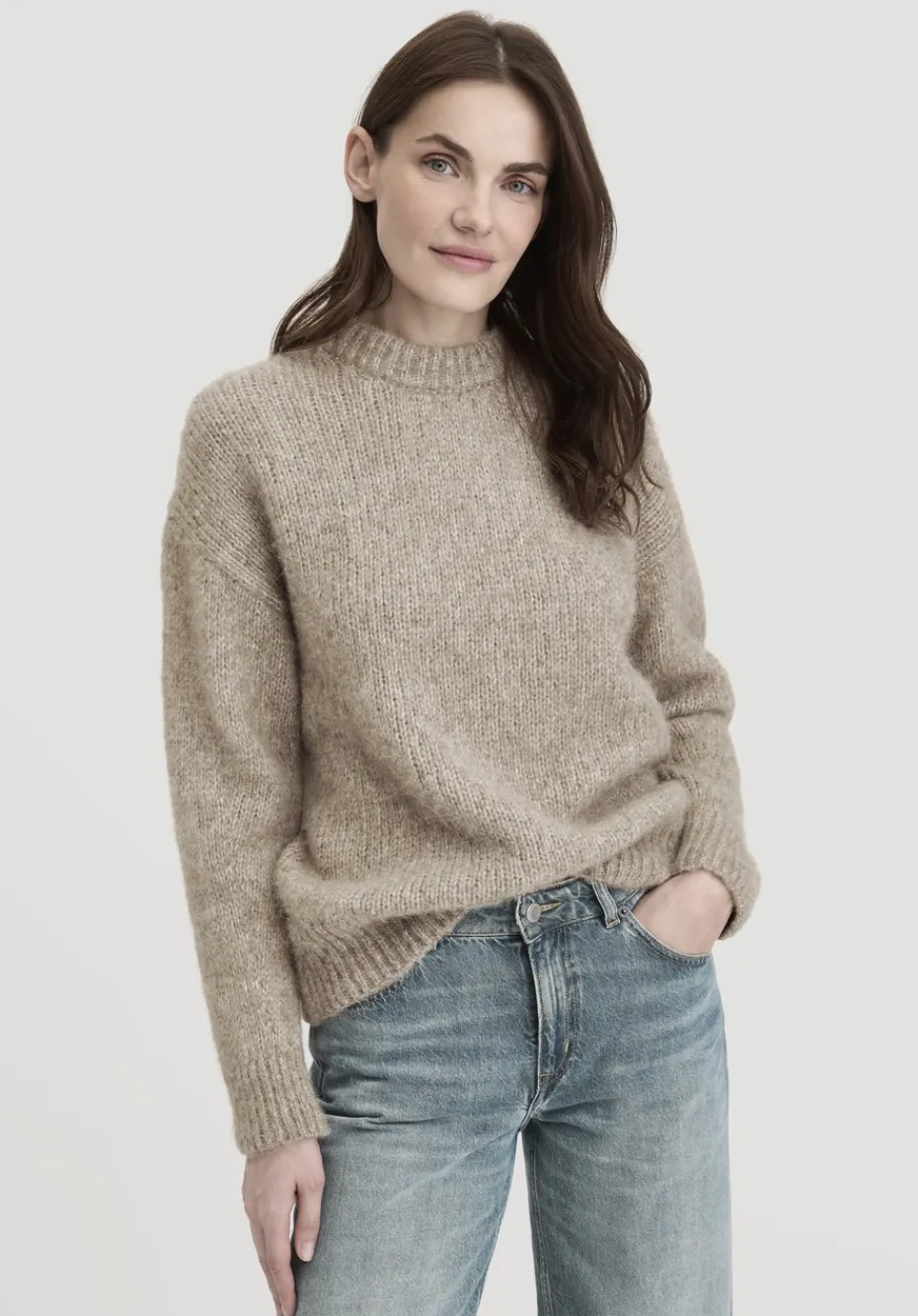 hessnatur Strick Pullover Relaxed aus Alpaka mit Bio-Baumwolle von naturbeige Sale