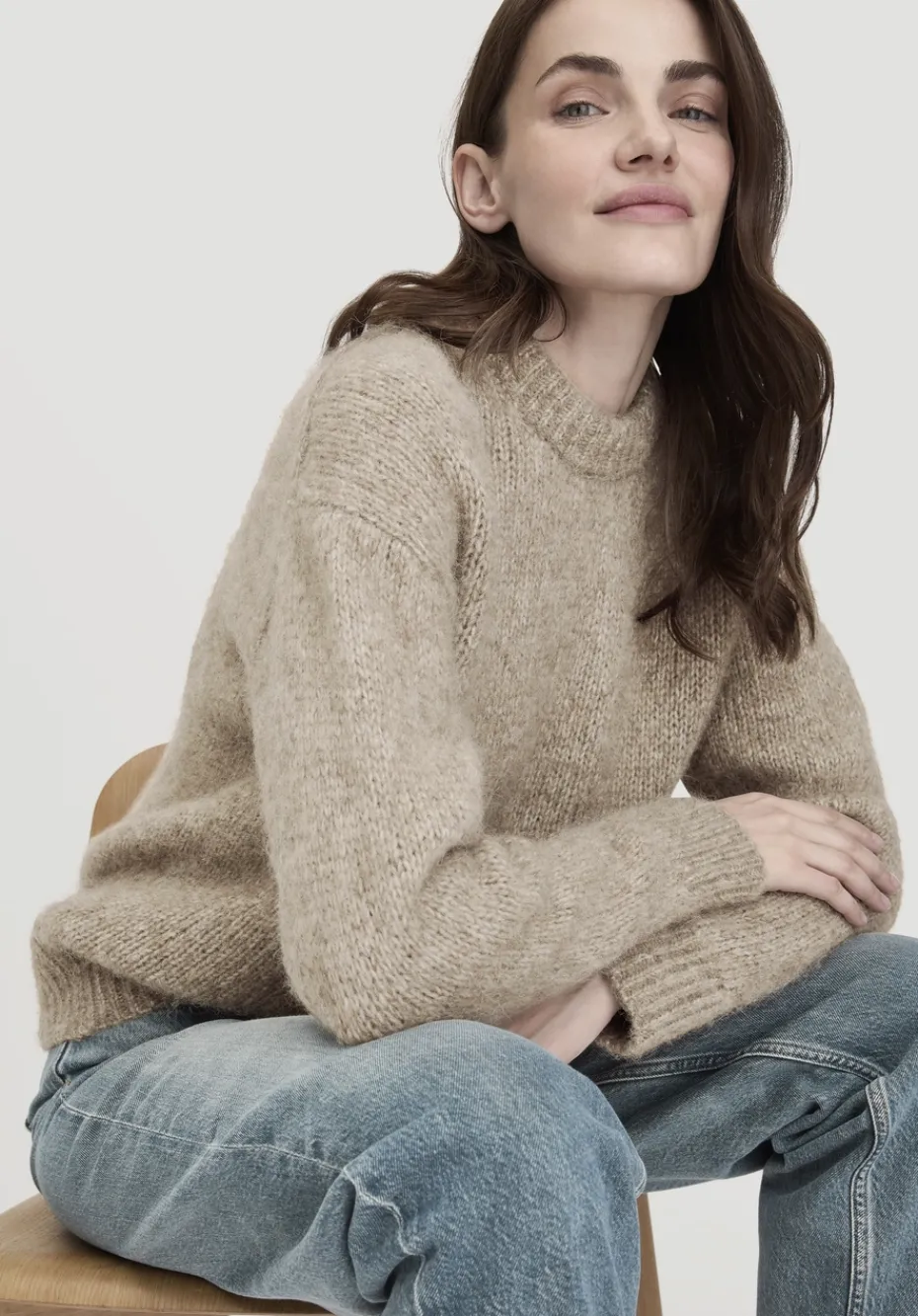 hessnatur Strick Pullover Relaxed aus Alpaka mit Bio-Baumwolle von naturbeige Sale
