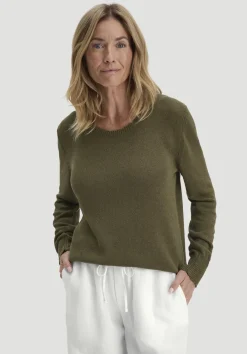 hessnatur Strick Pullover Relaxed aus Leinen mit Bio-Baumwolle und LENZING™ ECOVERO von goldoliv