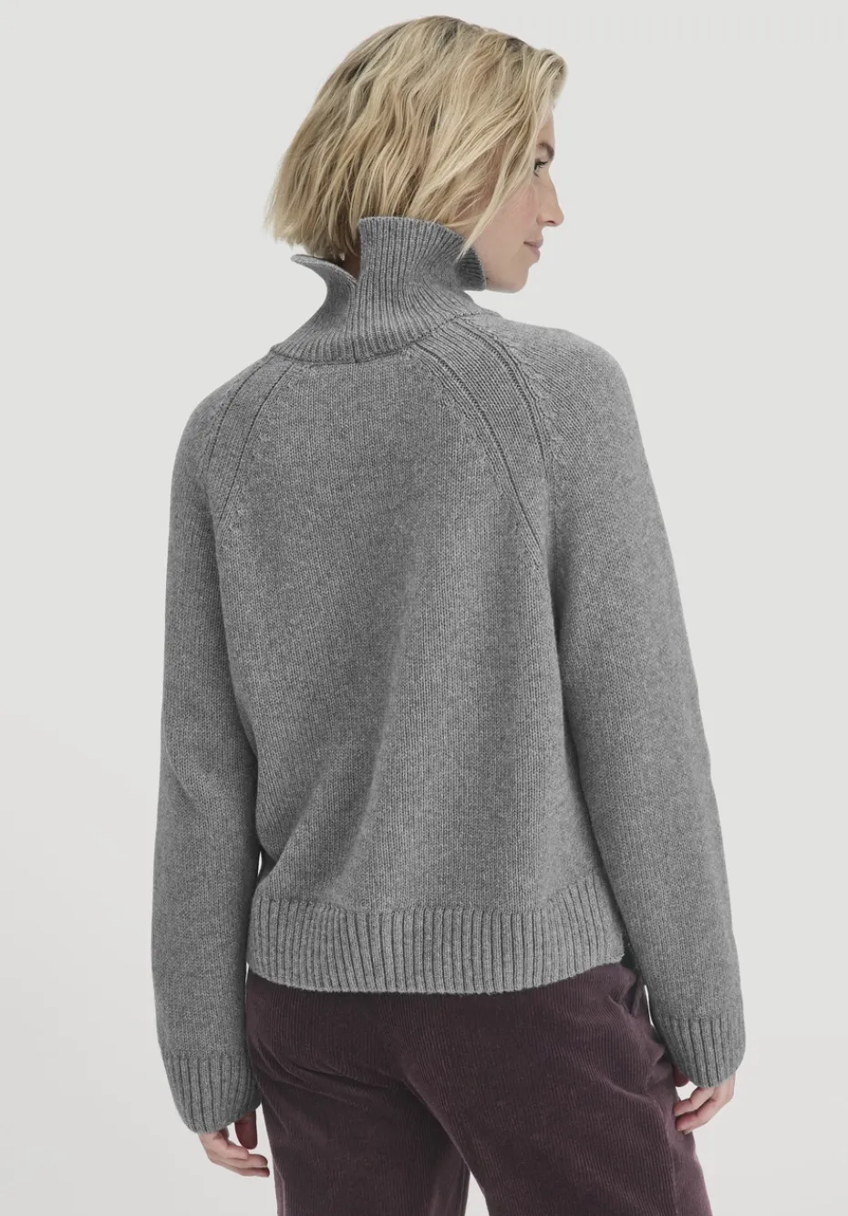 hessnatur Strick Pullover Relaxed aus Bio-Merinowolle mit Bio-Baumwolle von grau New