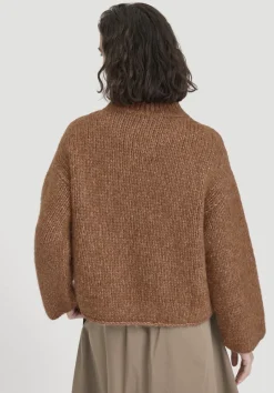 hessnatur Strick Pullover Relaxed aus Alpaka mit Bio-Baumwolle von cognac