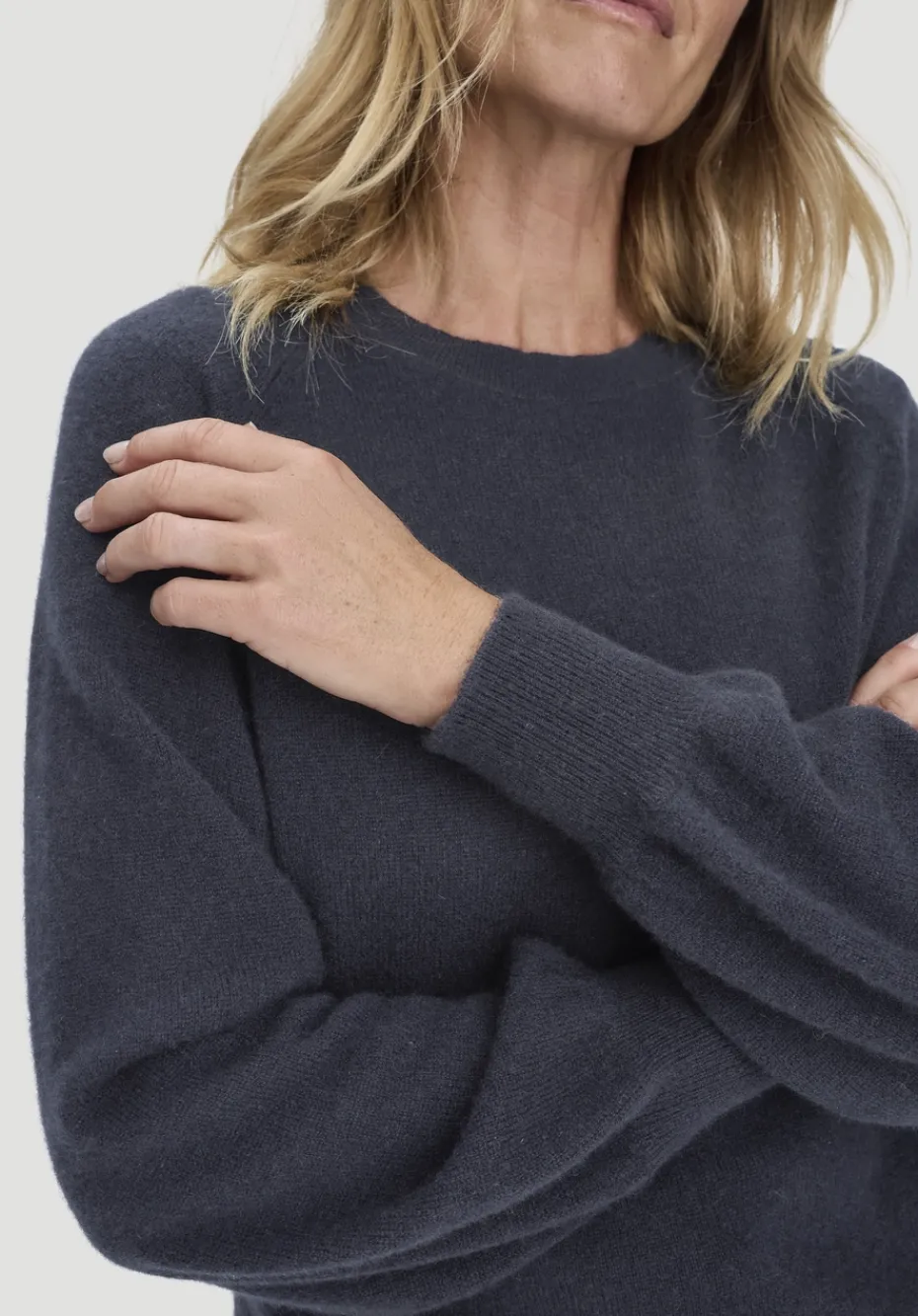 hessnatur Strick Pullover Relaxed BETTER RECYCLING aus reinem Cashmere von marine Clearance
