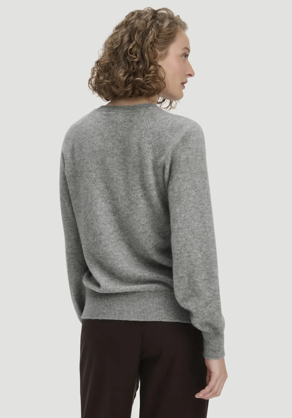 hessnatur Strick Pullover Relaxed BETTER RECYCLING aus reinem Cashmere von hellgrau Outlet