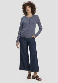 hessnatur Strickjacke Regular aus TENCEL™ Lyocell mit Bio-Baumwolle von schieferblau New