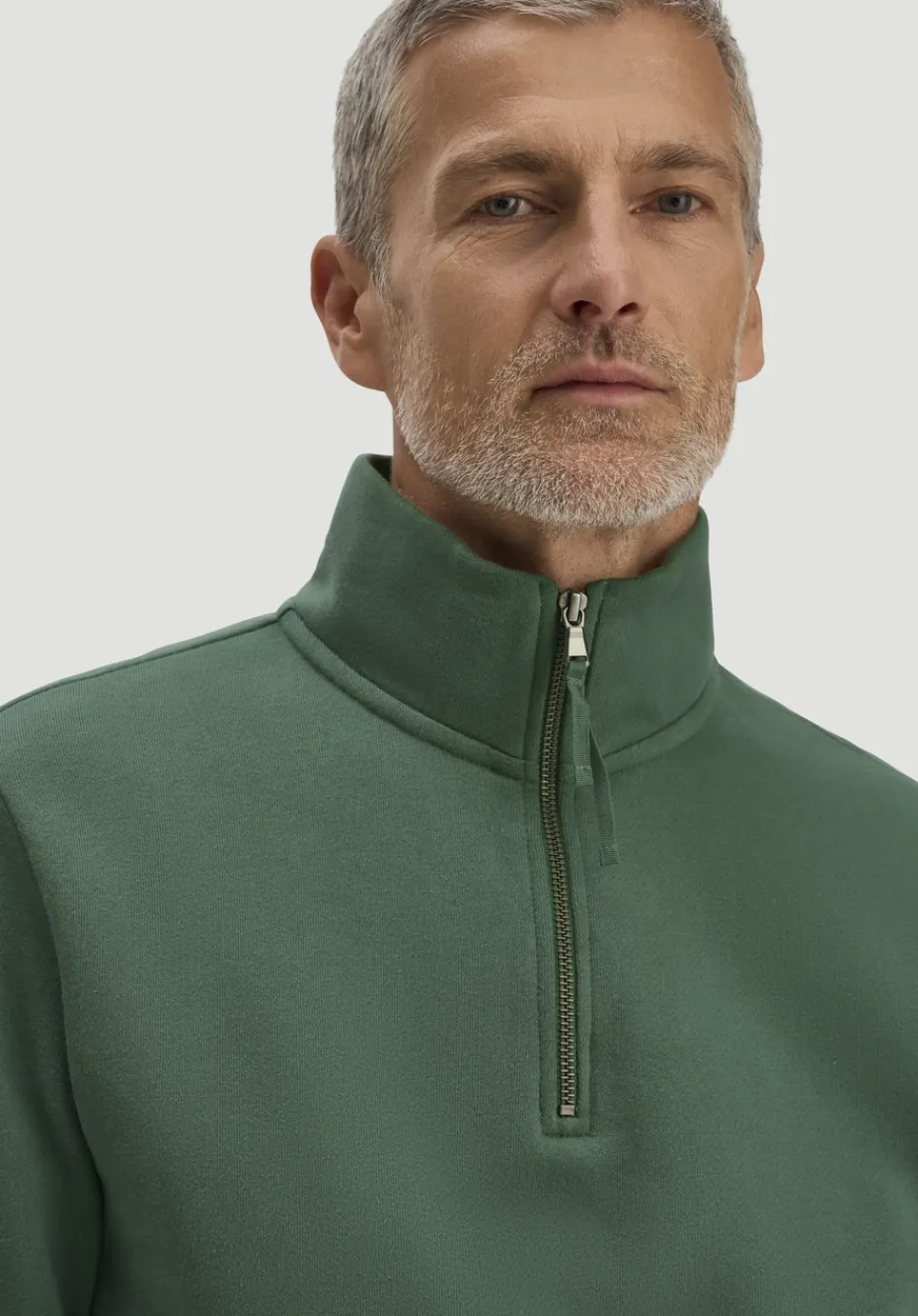 hessnatur Sweat Troyer Regular BETTER RECYCLING aus reiner Bio-Baumwolle von efeugrün Clearance