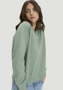 hessnatur Sweatshirt Oversize aus Bio-Baumwolle von mattgrün Hot