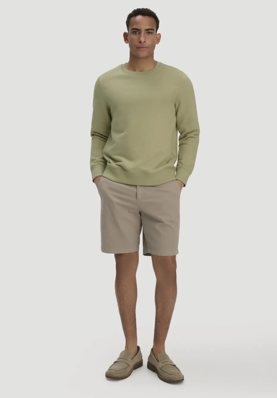 hessnatur Sweatshirt Regular BETTERRECYCLING aus reiner Bio-Baumwolle von pastellmoos Discount