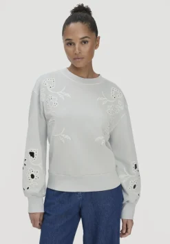 hessnatur Sweatshirt Relaxed BETTER RECYCLING aus reiner Bio-Baumwolle von perlblau Sale