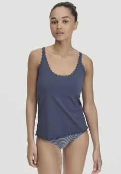 hessnatur Tanktop COTTON FEEL LACE aus Bio-Baumwolle von indigo blau Hot