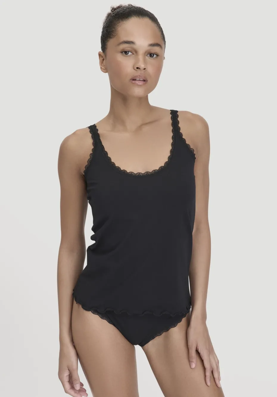 hessnatur Tanktop COTTON FEEL LACE aus Bio-Baumwolle von schwarz Sale