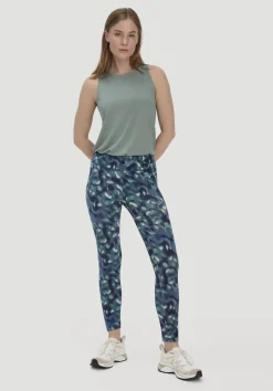 hessnatur Top Regular ACTIVE COMFORT aus TENCEL™ Lyocell von mattgrün Best