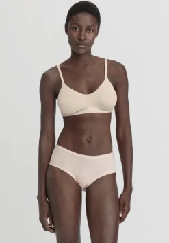 hessnatur Triangel BH bügellos PURE SENSE aus TENCEL™ Modal von puder Hot
