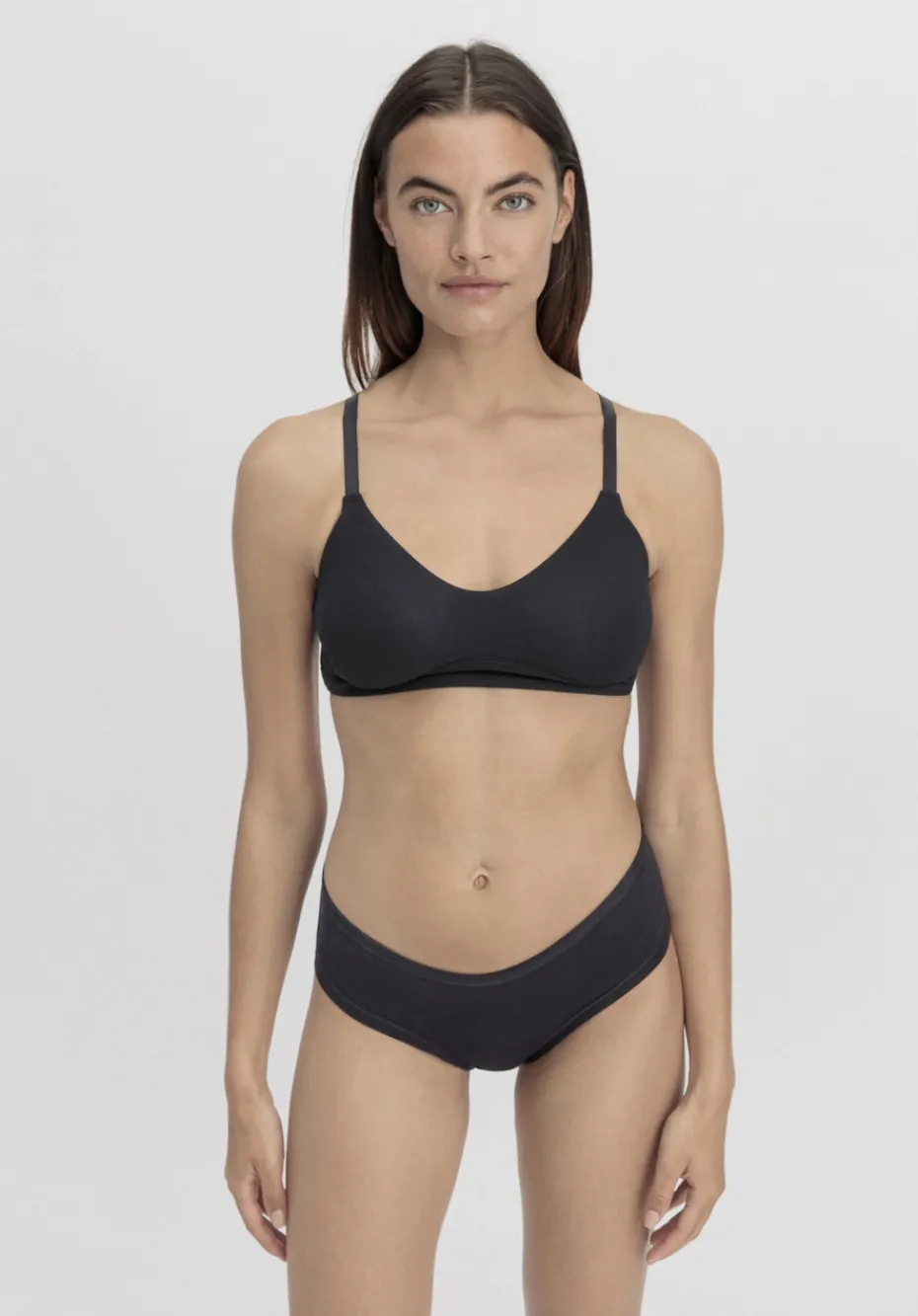 hessnatur Triangel BH bügellos PURE SENSE aus TENCEL™ Modal von schwarz Best