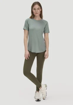 hessnatur T-Shirt Regular ACTIVE COMFORT aus TENCEL™ Lyocell von mattgrün New