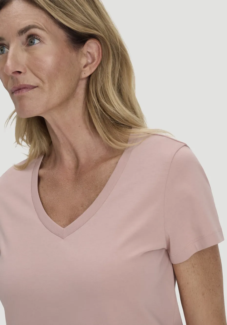 hessnatur T-Shirt Regular aus Regenerative Organic Cotton (ROC) von rosé