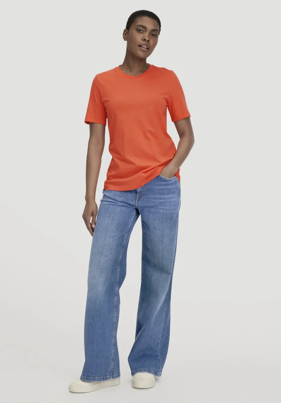hessnatur T-Shirt Regular aus reiner Bio-Baumwolle von feuerorange Clearance
