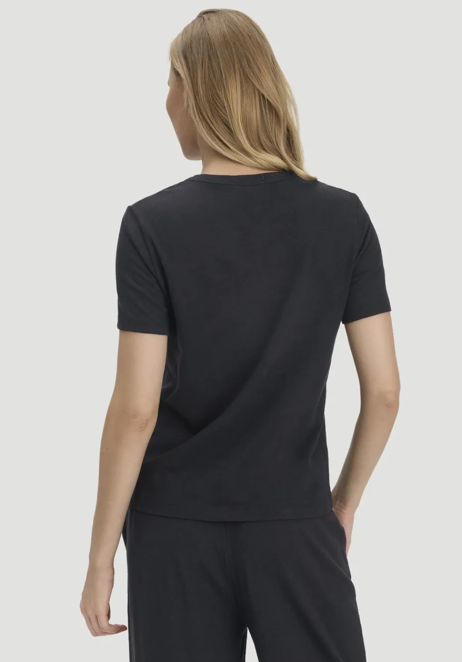 hessnatur T-Shirt Relaxed aus Leinen und Bio-Baumwolle von schwarz Discount