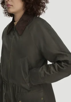 hessnatur Wachsjacke Regular aus reiner Bio-Baumwolle von oliv Discount