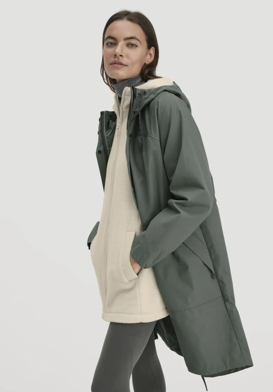 hessnatur Wollfleece Kapuzen-Jacke Regular aus Bio-Merinowolle und Bio-Baumwolle von cocos Sale