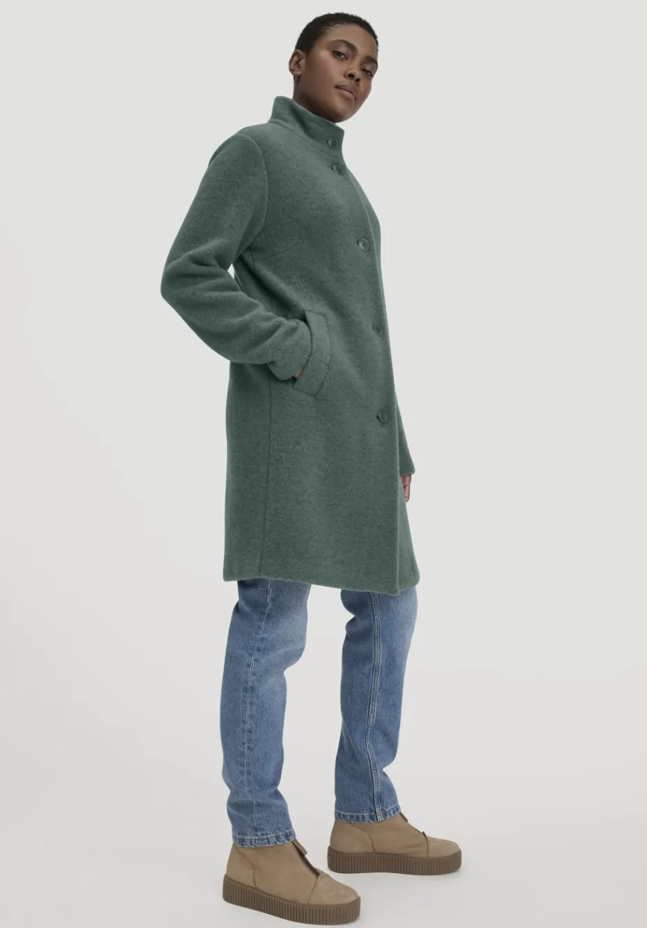 hessnatur Wollfleece Mantel Regular aus reiner Bio-Merinowolle von fichtengrün Sale