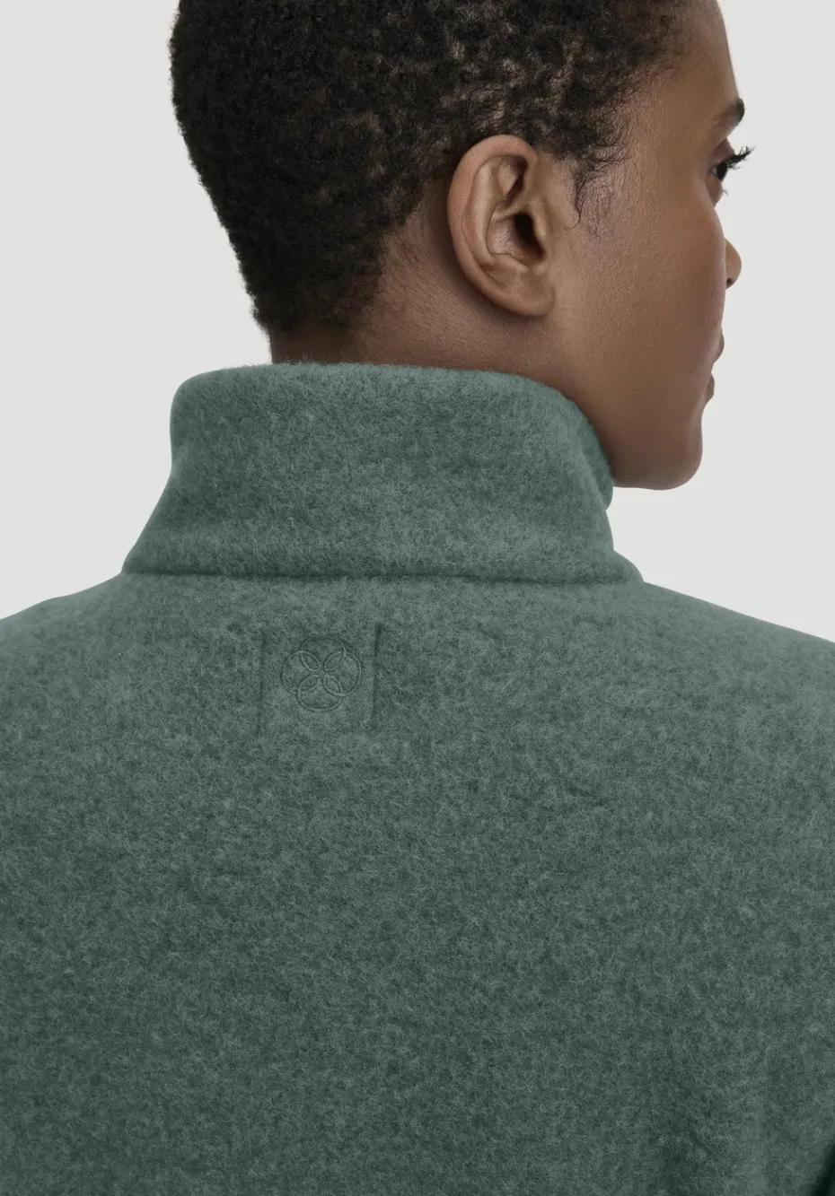 hessnatur Wollfleece Mantel Regular aus reiner Bio-Merinowolle von fichtengrün Sale