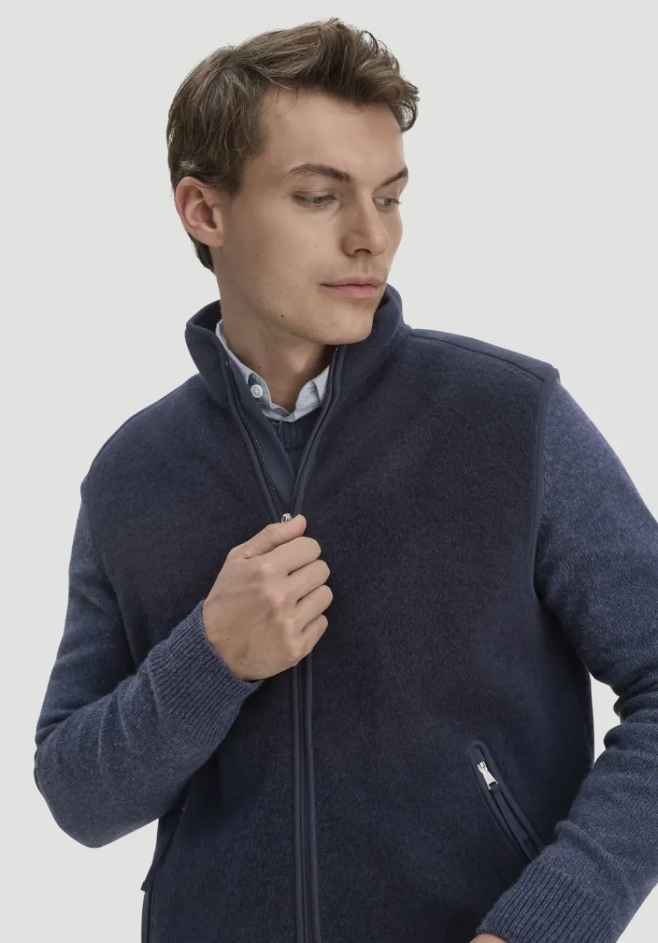 hessnatur Wollfleece Weste Regular aus reiner Bio-Merinowolle von marine New