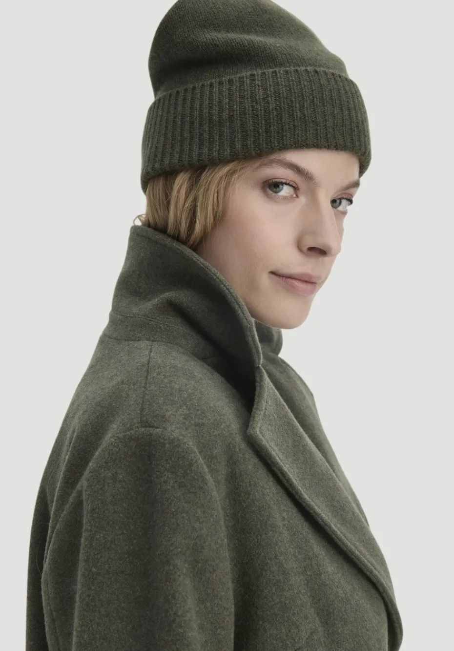 hessnatur Wolljacke Caban Relaxed aus reiner Bio-Schurwolle von tannengrün Outlet